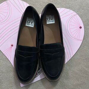 Dolce Vita Classic Black Loafers women’s size 8